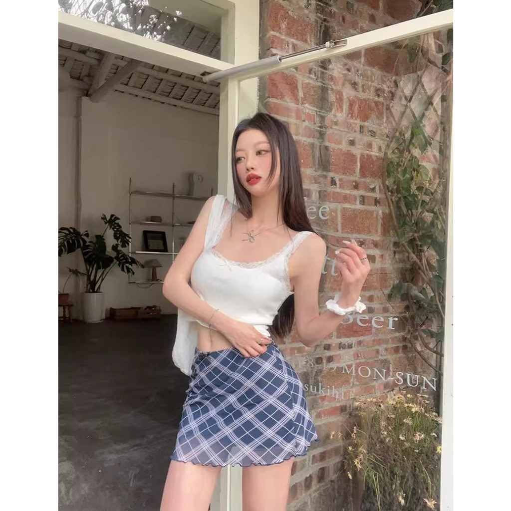 กระโปรงสั้นสีกรม ลายสก็อต ทรงเอ ผ้าตาข่าย มีซับในเต็มตัว เอวยางยืด ใส่สบาย เซ็กซี่ ยืดได้เยอะ #2433 - รูปที่ 3