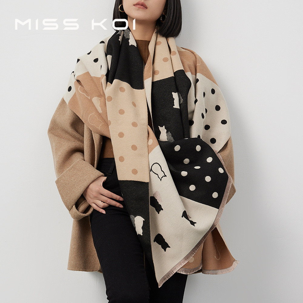 MISSKOI น่ารักสีจับคู่ลูกแมว Polka Dot เลียนแบบผ้าพันคอแคชเมียร์สุภาพสตรีลดอายุฤดูหนาวที่อบอุ่นผ้าคลุมไหล่หนา