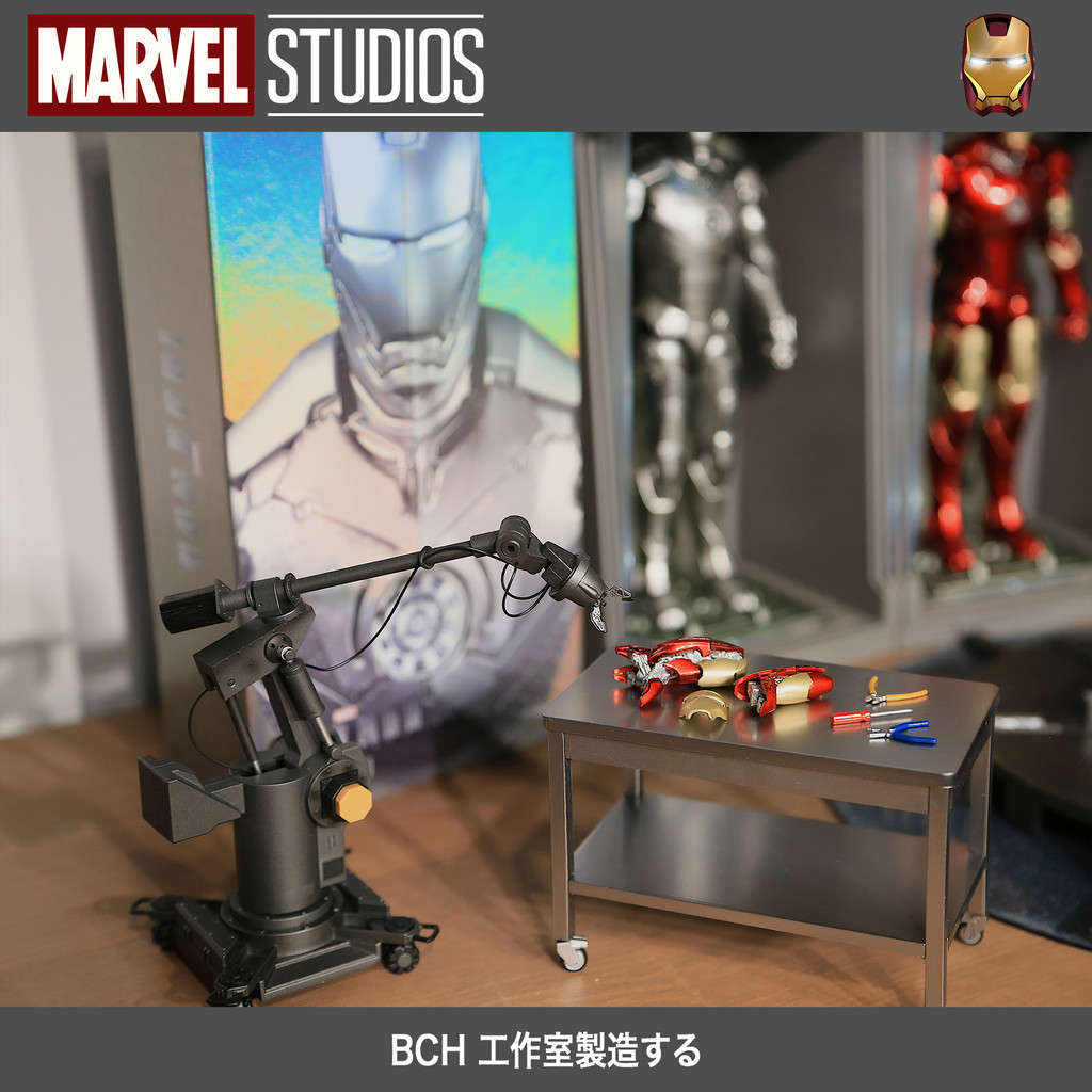 Iron Man 1/12 Arm tool table set in stock