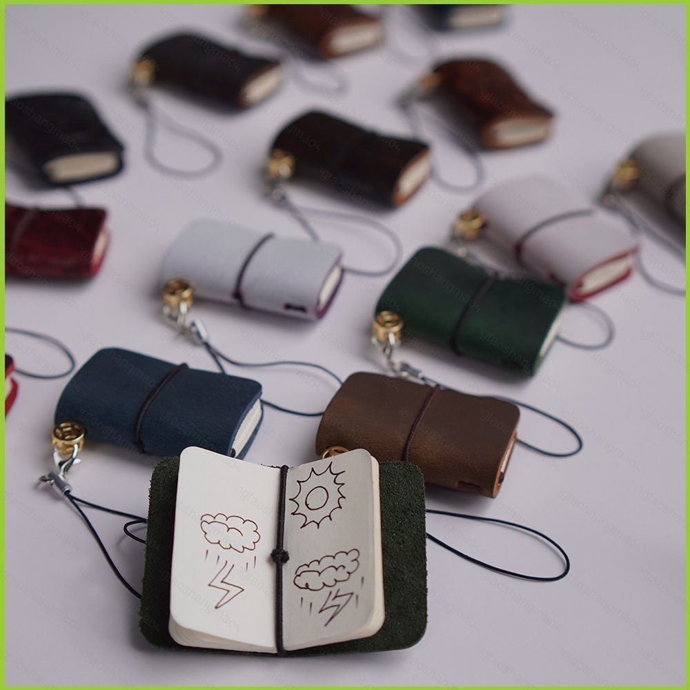 YT4 Super Mini Pocket Notebook Creative Cowhide เครื่องประดับทําด้วยมือโน้ตบุ๊คจี้พวงกุญแจ