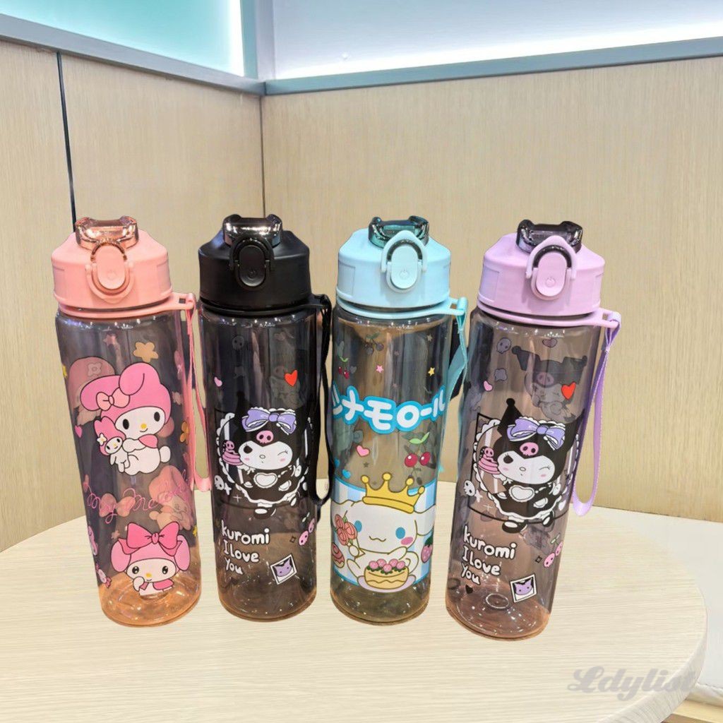 ღ แก้วน้ำ Hello Kitty ขนาด 800 มล. Kuromi Cinnamoroll พร้อมหลอดดูดแบบป๊อปอัพ ความจุขนาดใหญ่ ขวดน้ำพกพาสำหรับกีฬาและกิจกรรมกลางแจ้ง
