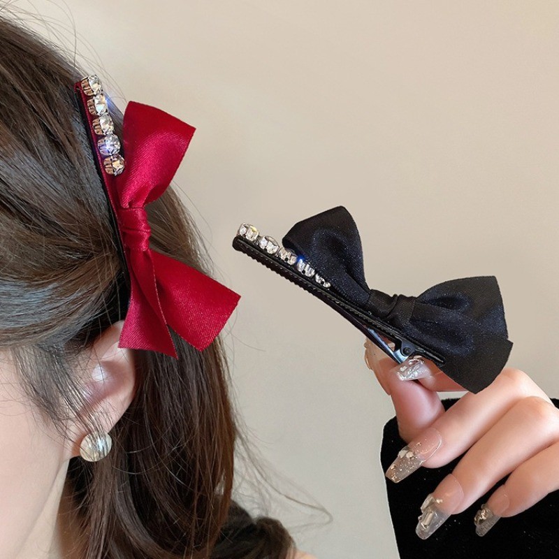 [Magpie]กิ๊บติดผมโบว์สีดํา Rhinestone สไตล์เกาหลีหวานเลียนแบบ rhinestone duckbill คลิปเครื่องประดับผม