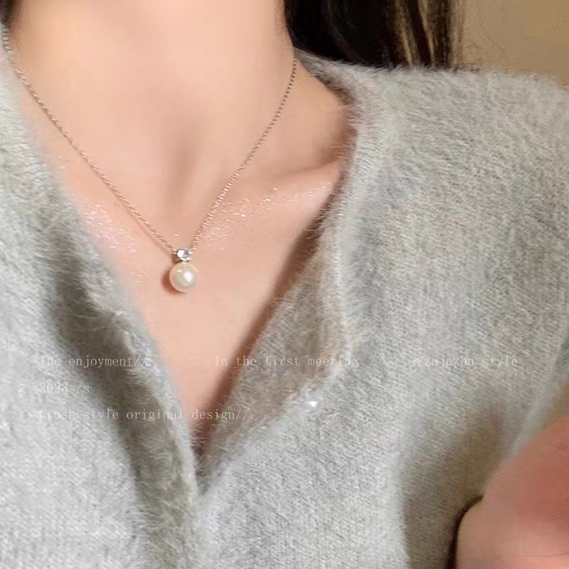 สร้อยคอจี้มุกสําหรับผู้หญิงสร้อยคอแฟชั่นโซ่กระดูกอเนกประสงค์