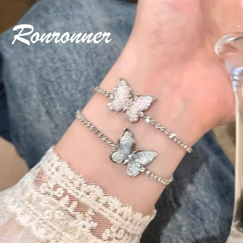สร้อยข้อมือผีเสื้อคริสตัลสําหรับผู้หญิงแฟชั่นแฟลชเพชรสร้อยข้อมือผีเสื้อสําหรับสาวสร้อยข้อมือเงินอุปกรณ์เสริม