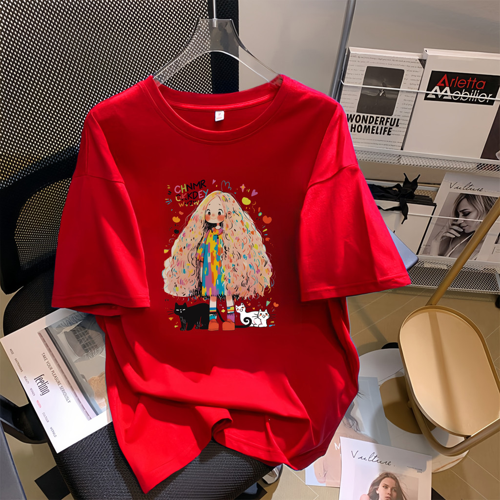 COD (จัดส่งในกรุงเทพฯ) MAO Shop Printed T-shirt，เสื้อยืดพิมพ์การ์ตูนสาวน้อยที่เรียบง่าย oversize red S-3XL