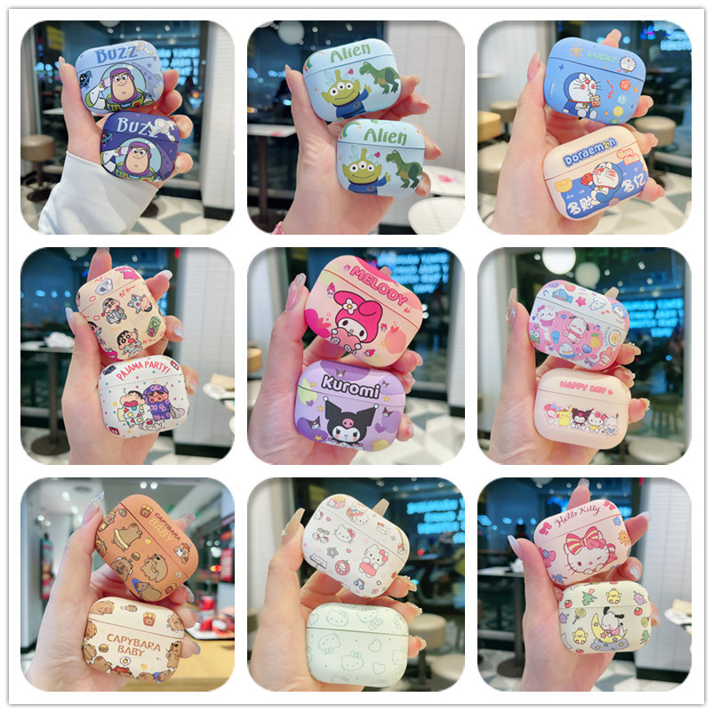 (เคส Airpods 4) เคสการ์ตูน 25 ดีไซน์สําหรับ AirPods4(2024) 1/2/3/Pro/Pro2เคสซิลิโคนอ่อนนุ่มพร้อมคาราบิเนอร์