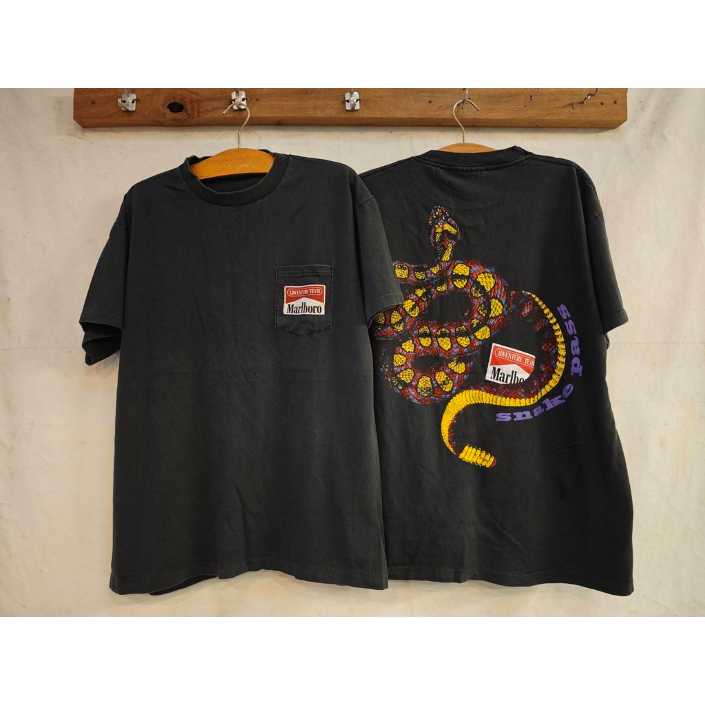 [ ล้านเสื้อ ] Marlboro Snake pass poket Bio Washed เสื้อวินเทจ เสื้อวง