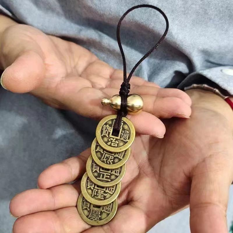 [พร้อมสต็อกจัดส่งที่รวดเร็ว] ห้าจักรพรรดิเงินแก้ประตูต่อประตูทองแดงมะระทองเหลืองเหรียญทองแดงห้าจักรพ