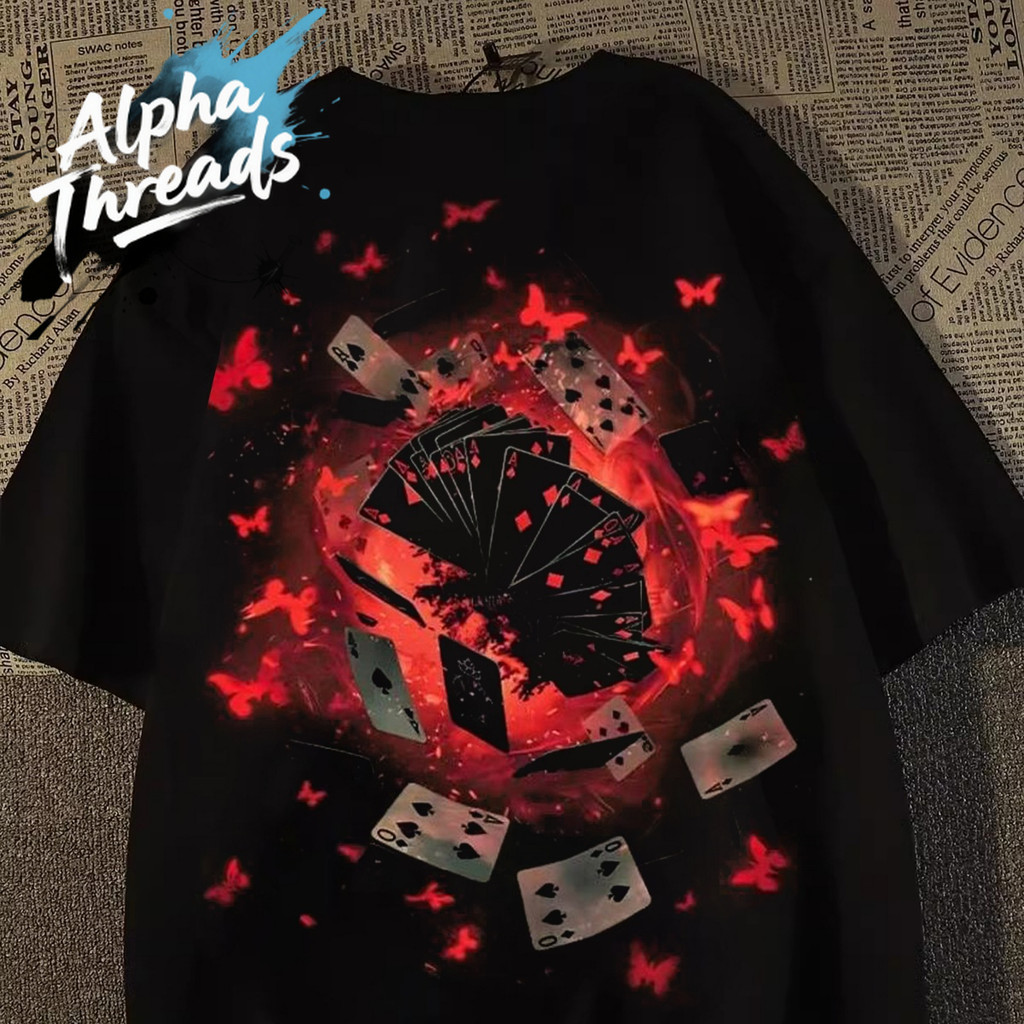(จัดส่งตลอด 24 ชั่วโมง)Alpha Threads เสื้อยืดแขนสั้นลายไพ่แพ็กเกอร์และเปลวไฟ สไตล์สตรีตอเมริกัน สำหรับผู้ชาย