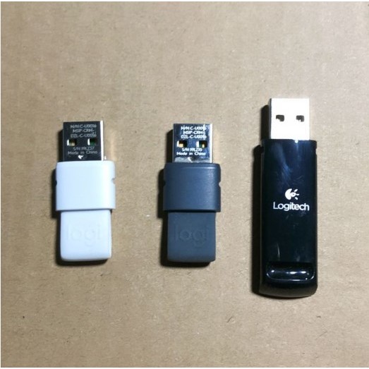 ตัวรับสัญญาณ Logitech r400/r800/r700 ตัวรับสัญญาณของแท้ Demonstrator spotlight Receiver