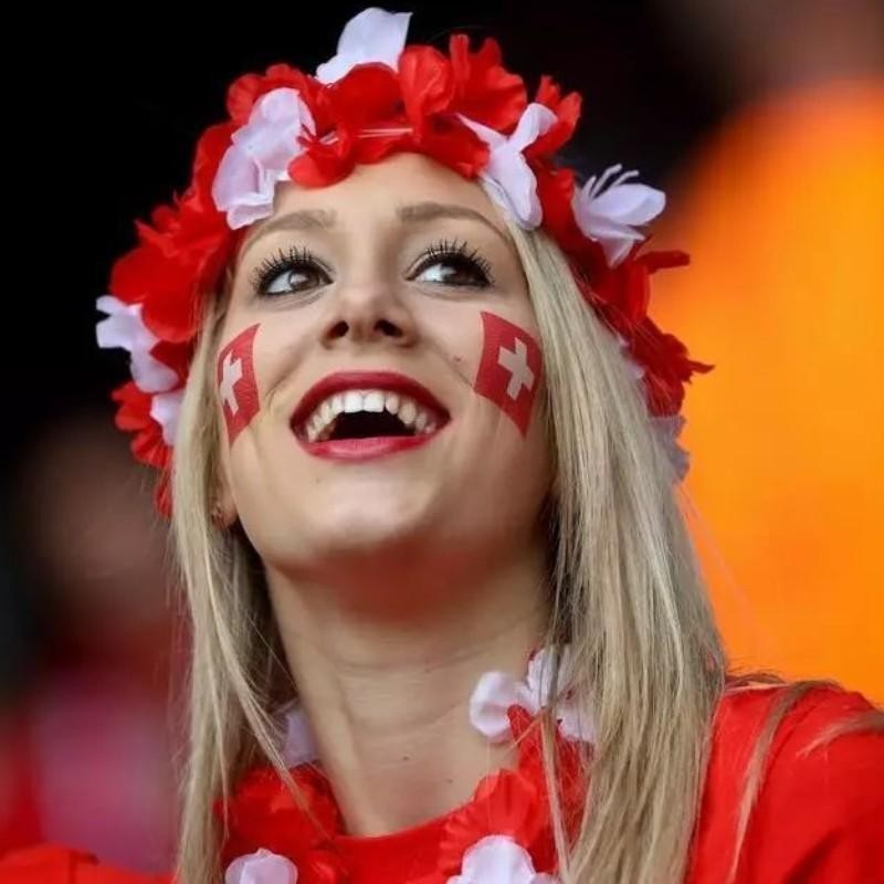 World Cup 32 Strong National Flag Tattoo สติกเกอร์ทีมฟุตบอลเยอรมนีบราซิล Catal แฟน Bar Theme Face สต