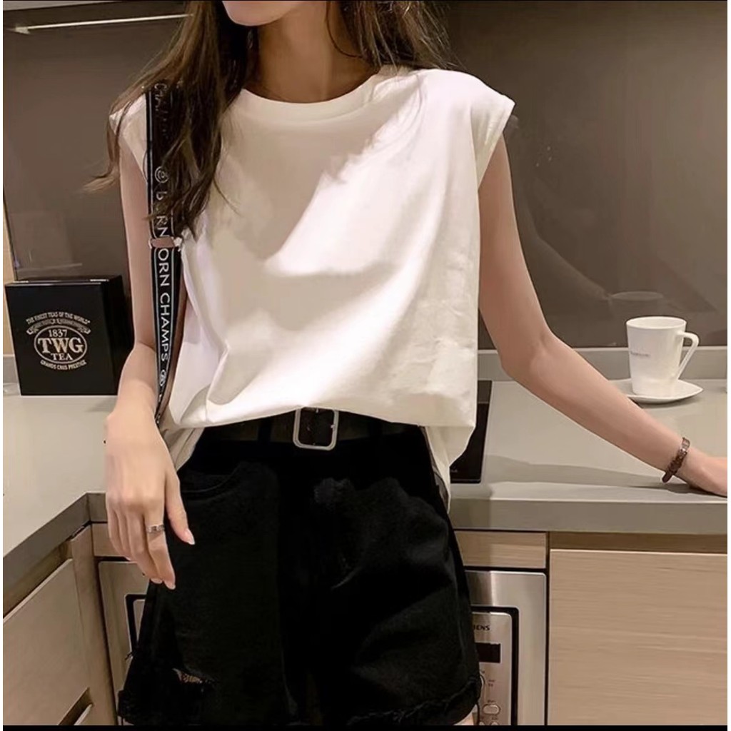 92 พร้อมส่ง!!  เสื้อแขนตัด สีพื้น  มินิมอลสไตล์เกาหลี ชาย/หญิงใส่ได้  เสื้อยืดแขนกุด ใส่สบาย เสื้อยืดครอปคอกลม