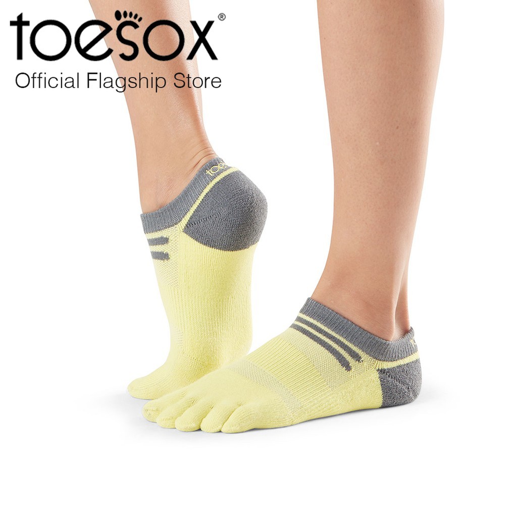 ToeSox โทซอคส์ ถุงเท้ากีฬาแยกนิ้ว เนื้อหนานุ่ม ข้อต่ำ รุ่น Medium Weight No Show – โปรปัง