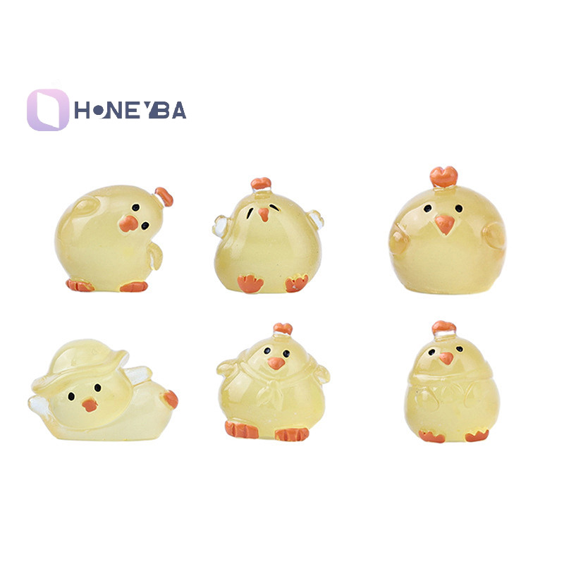 <Honeyby> 6 ชิ้นน่ารักส่องสว่างมินิไก่ตุ๊กตาเรซิ่นไก่ขนาดเล็กเรืองแสงในที่มืดสําหรับตุ๊กตาไมโครภูมิทัศน์ Nice