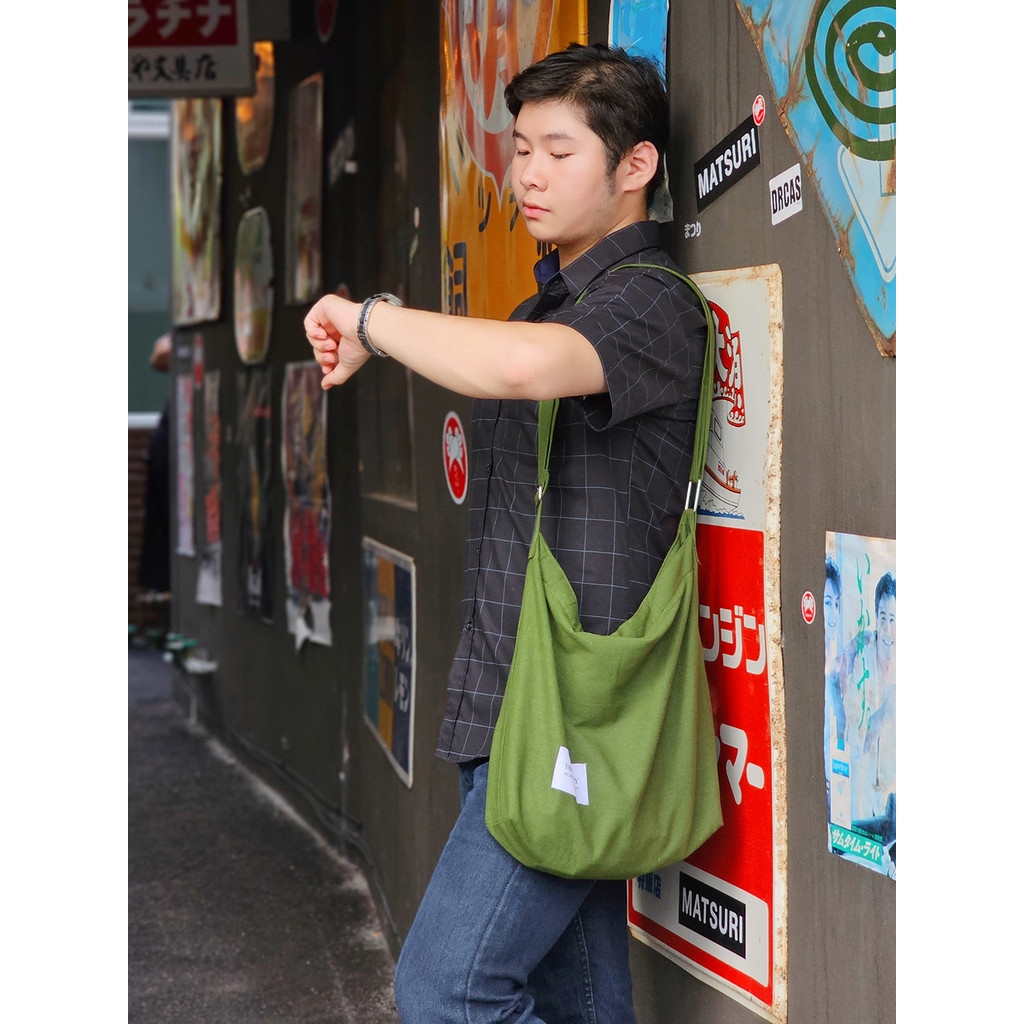 กระเป๋า tote ถุงย่าม ทรงสี่เหลี่ยม กระเป๋าผ้า ย้ามสะพาย ผลิตที่ไทย by YourCozy