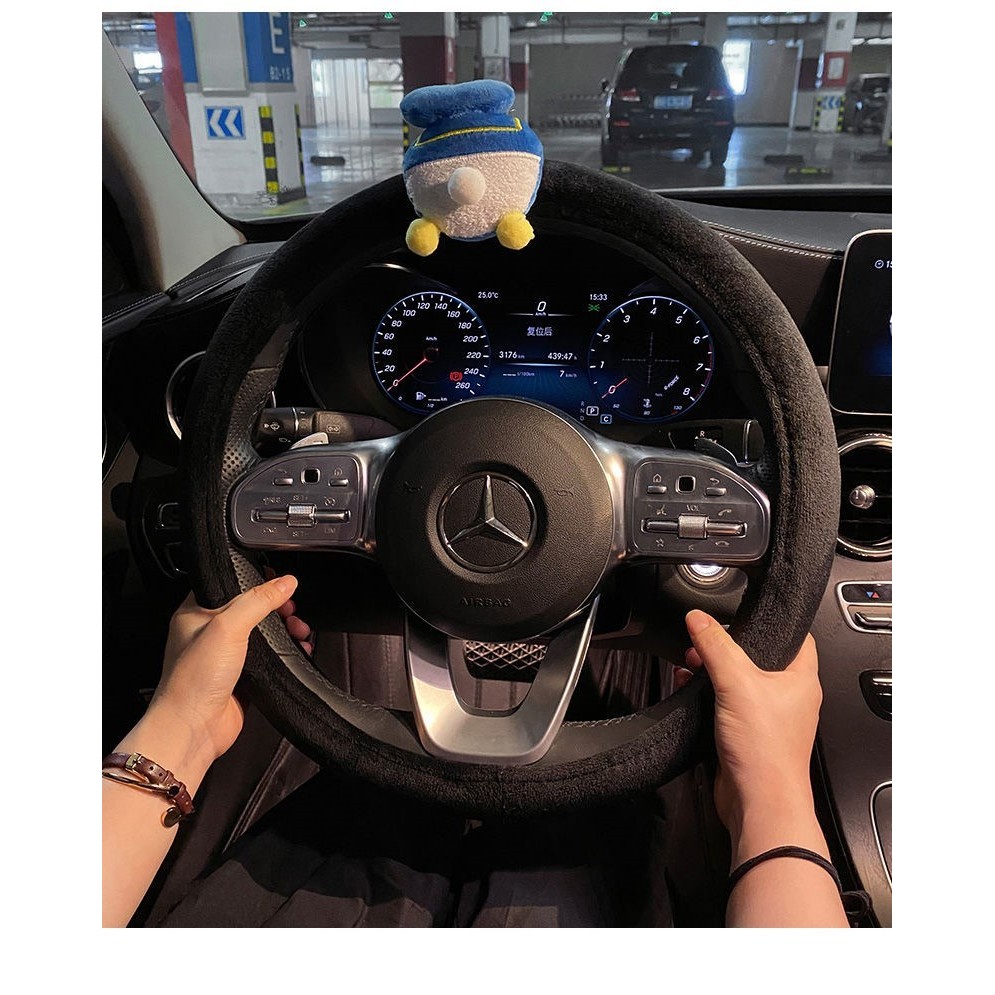 [ตกแต่งรถน่ารักสไตล์ใหม่] ที่หุ้มพวงมาลัยรถยนต์ฤดูหนาวตุ๊กตาสั้นสี่ฤดูกาลสากลหญิงเกาหลีน่ารักการ์ตูนขนยาวฝาครอบมือจับเบนซ์ - รูปที่ 5