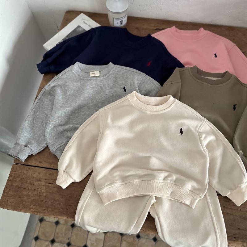 เด็กสาวเสื้อกันหนาวหมวกชุดเด็กปักเสื้อสวมหัว+กางเกงกีฬาชุดสองชิ้น