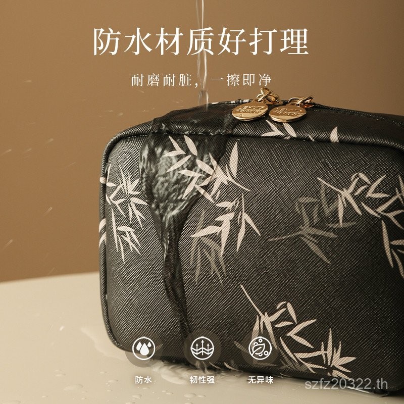 เครื่องสําอางขนาดเล็กขนาดเล็กแต่งหน้าลิปสติกแบบพกพาขนาดเล็กกระเป๋าสไตล์ใหม่พาร์ทิชันการจัดเก็บกระเป๋