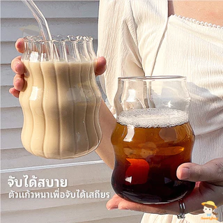 SWEETYBAYI แก้วกาแฟ แก้วลายตรง ปากกว้างล้างง่าย ถ้วยแก้ว ใส่ชานมไข่มุก แก้วทรงสูงใส่ 410/530/650ML