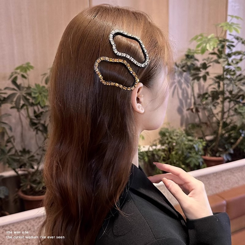 เกาหลี ผู้หญิงใหม่สไตล์ดาวห้าแฉก พลอยเทียม เมฆกลวงหน้าผากเรียบกิ๊บ - รูปที่ 5