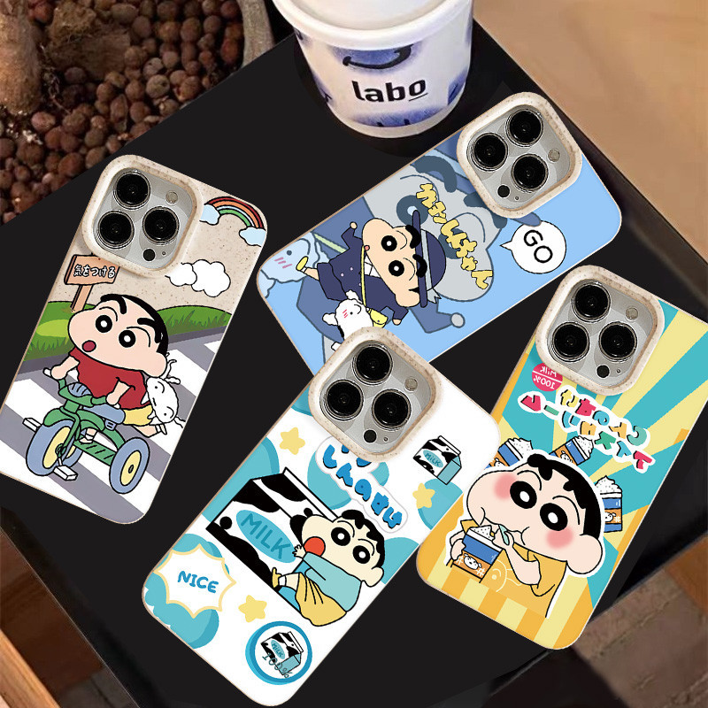 ปั่นจักรยาน ดื่มนม น่ารัก เคส ชินจัง เป็นมิตรกับสิ่งแวดล้อ เคสiPhone 11 16 13 15 14 12 Pro MAX X XS XR MAX 8 7 6 16 Plus