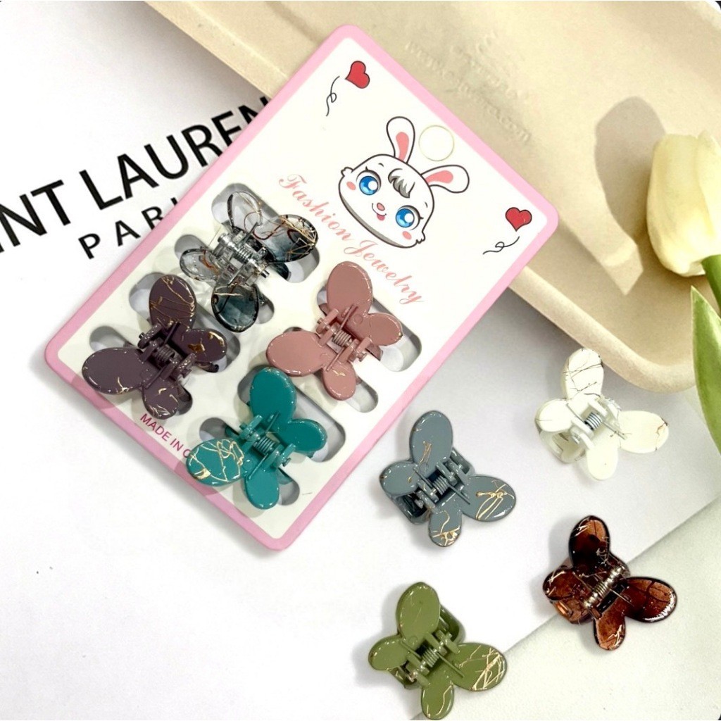 1แพ็ค 4ชิ้น กิ๊บติดผม สุ่มสี ลายผีเสื้อ หัวใจ สไตล์เกาหลี น่ารักๆ เหมาะกับเด็กผู้หญิง