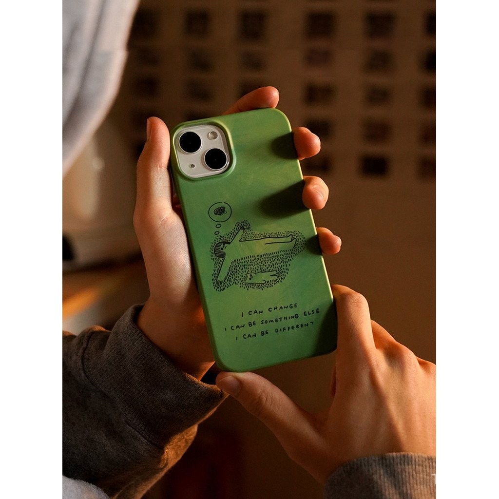 INS สีเขียวโกหกวายร้ายภาพประกอบเคสโทรศัพท์ไอโฟนเข้ากันได้กับ iPhone 11PROMAX 13 14 12 15 Pro 11pro xsmax เคสโทรศัพท์ XR 13 15 12 PROMAX ป้องกันการเคาะ XS 7/8PLUS เคสแข็งกันกระแทก gwym