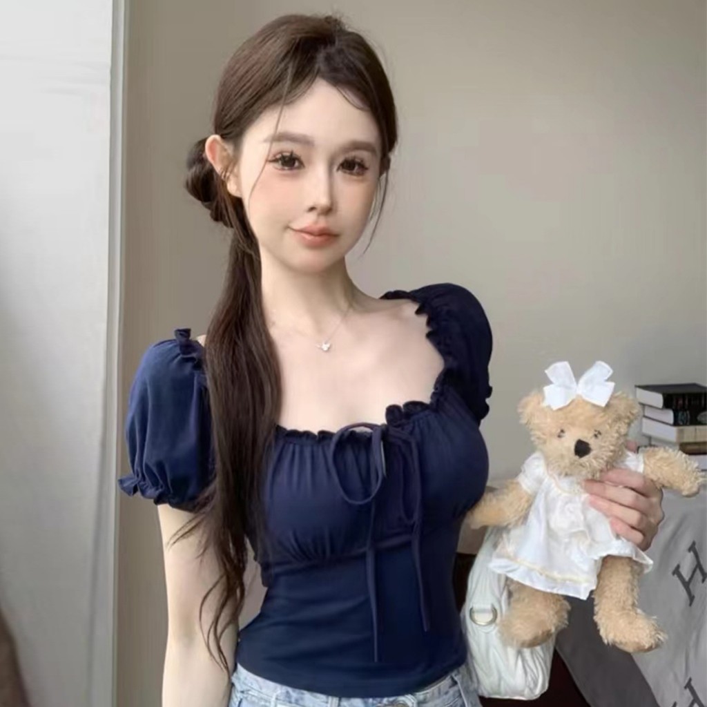 เดรสคอเหลี่ยมแขนยาวใหม่กระชับและดูดี