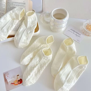 พร้อมส่ง : ถุงเท้า 5 คู่ ข้อสั้น ขาวล้วน แต่งลูกไม้น่ารัก เรียบหรู ใส่ได้ทุกวัน เนื้อผ้านุ่ม แฟชั่น