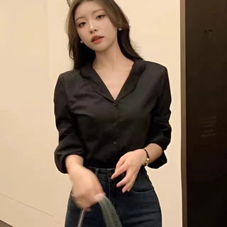 ขเสื้อเชิ้ตสํานักงานผู้หญิงสไตล์เกาหลีแขนยาวคอวีสีทึบรุ่นหลวม