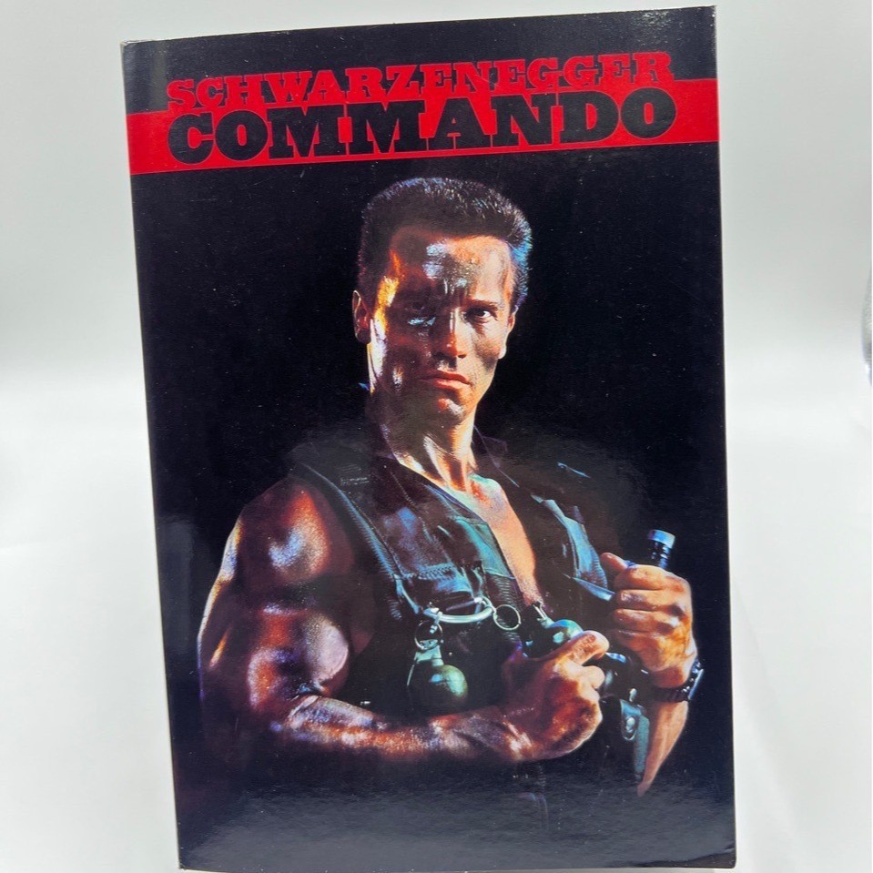 NECA Commando Arnold Movie Series 7 นิ้ว Articulated Action Figure ของเล่นตกแต่ง 2025NEW