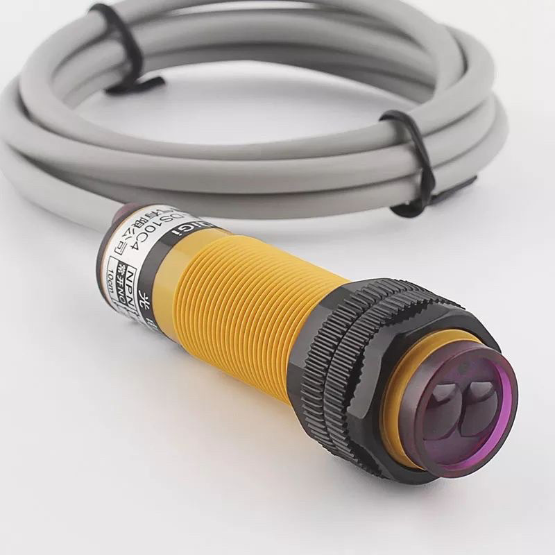 ดีทีสุด Sensor เซ็นเซอร์โฟโต้ สวิทช์ E3F-DS10C4 ตรวจจับ 10cm DC NPN ปกติเปิดสามสายอินฟราเรด Photoelectric Switch