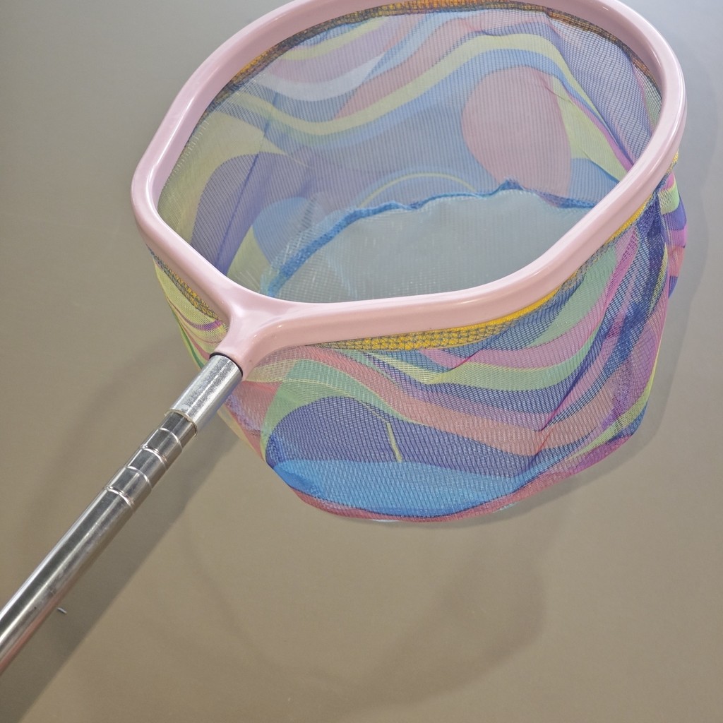 抓鱼工具A perfect tool for catching small fish, a children's fish-catching tool抄网儿童捞鱼网渔网捕鱼网兜可伸缩碳素抄网捞小鱼捉捕