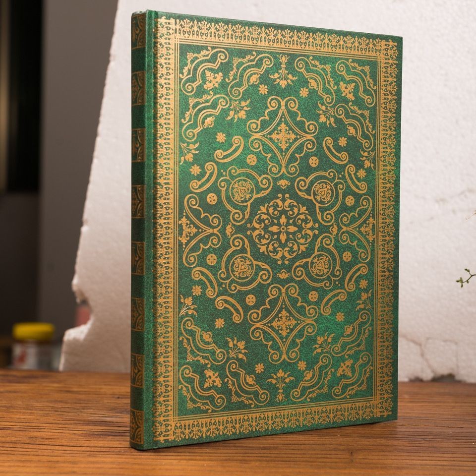 ข5 ไดอารี่สไตล์ยุโรปย้อนยุคแนวนอนสายโน๊ตบุ๊คสํานักงานที่เรียบง่ายโน๊ตบุ๊คหนา สมุดบันทึก เครื่องเขียนนักเรียน7-8-16