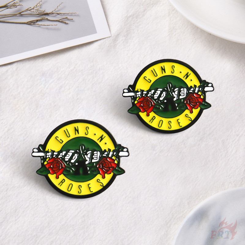 ★ Guns N Roses – เข็มกลัดวงร็อค ★ เข็มกลัดป้ายปุ่มกระเป๋าเป้สะพายหลังเคลือบ Doodle 1 ชิ้น ราคา ถูกที่สุด ดีลบีเคเค แกลเลอรีภาพที่ 6