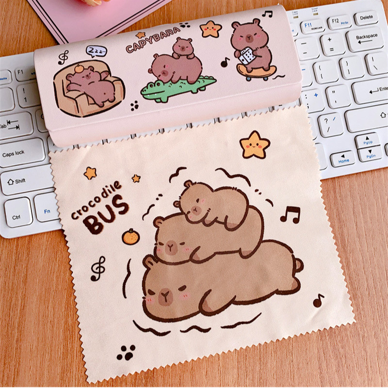 กล่องแว่นตาแม่เหล็ก Capybara Capybara น่ารักแบบพกพาหญิงการบีบอัด Shock-proof Eye กล่องนักเรียนสไตล์ใหม่