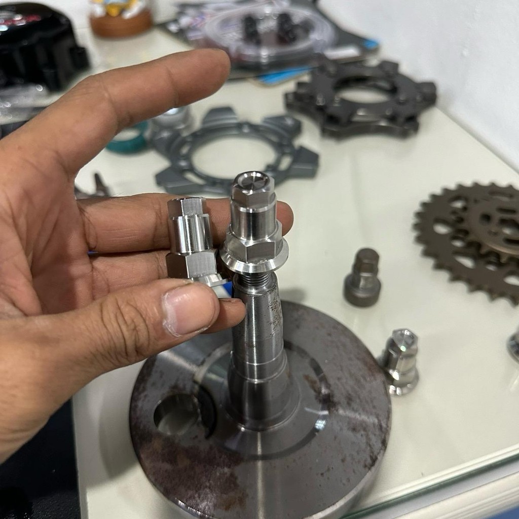 Thumbnail 4