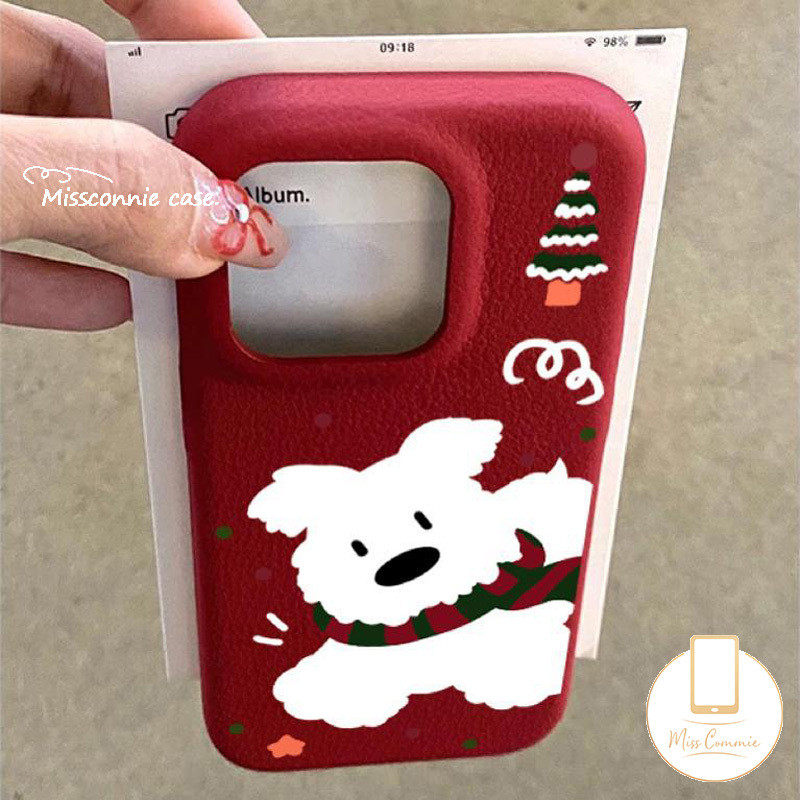 การ์ตูนต้นคริสต์มาส Graffiti น่ารักลูกสุนัขสําหรับ IPhone 13 15 11 16 14 12 Pro Max 16 15 14 Plus 16Pro 15Pro หรูหราลิ้นจี่หนังผิวรู้สึกนุ่มกรณี