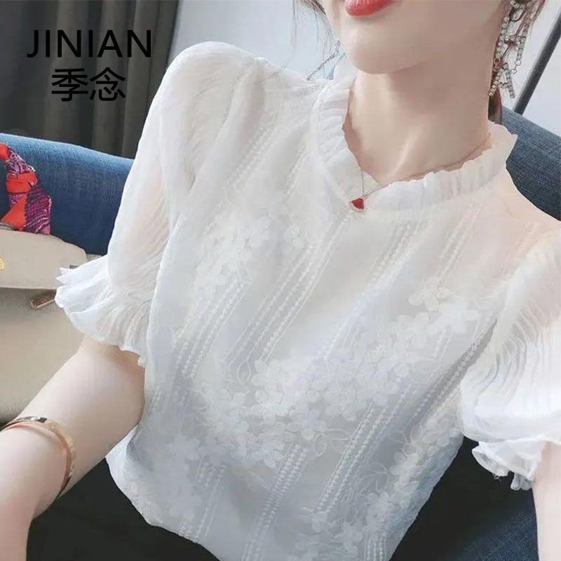 เสื้อชีฟองแขนสั้นยอดนิยม รัฟเฟิล สีขาบอินเทรนด์ ลายดอกไม้ลูกไม้ละเอียดอ่อนสำหรับผู้หญิง