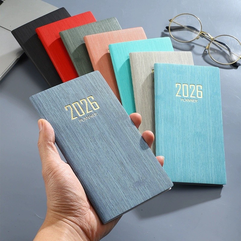 Ossayi 2026 Daily Weekly Planner A6 พร้อมปกหนัง PU 365 วันกําหนดเวลา Notebook Portable Agenda School Office Calendar Organizer