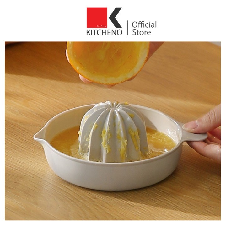KITCHINO CTN354 ที่คั้นน้ำผลไม้ ที่บีบมะนาว เครื่องคั้นน้ําผลไม้ ที่คั้นมะนาว พลาสติก food grade สีเทา YIYI