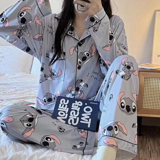 SLEEPWEAR FACTORY ชุดนอนลายการ์ตูน ชุดนอนของผู้หญิง ชุดนอนแขนยาวผ้านิ่ม 🌼 มีหลายไซต์ อก 38-42 นิ้ว ใส่สบายมาก W125
