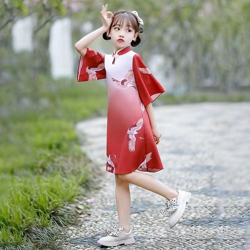 เด็กเด็ก กี่เพ้า ฤดูร้อน2023สไตล์ใหม่แขนสั้นสไตล์จีนปรับปรุงเด็กใหญ่สีแดงสาว ฮันฟู ชุดฤดูร้อนชุด 7.19