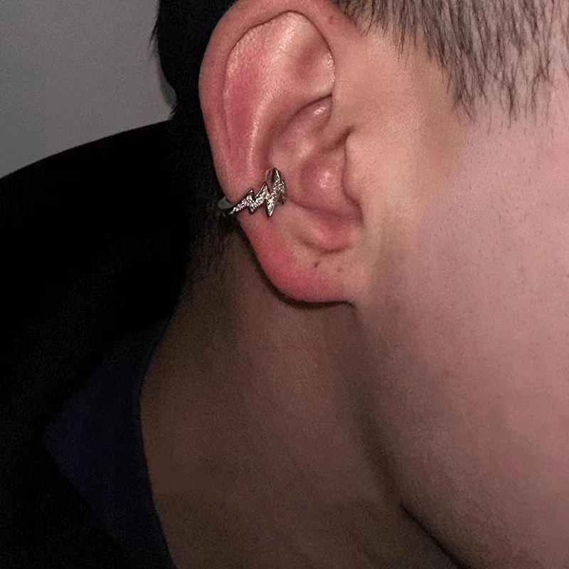 1 ชิ้น Hip Hop Lightning Ear Cuff คลิปสําหรับผู้ชายและผู้หญิงไม่เจาะคลิปบนหู Stud Cuff Hoop ต่างหูคลิปต่างหู