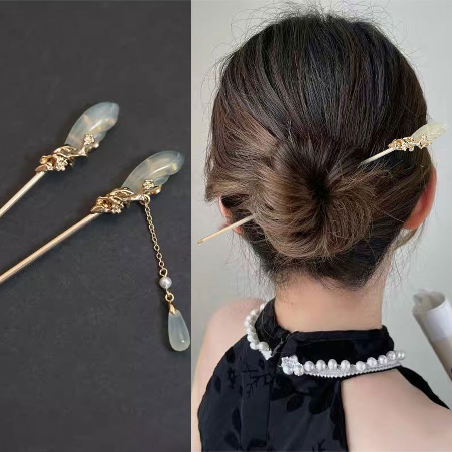 Magnolia ที่ไม่ซ้ํากันอารมณ์เรียบง่ายพู่โบราณ Hanfu Hairpin Hairpin