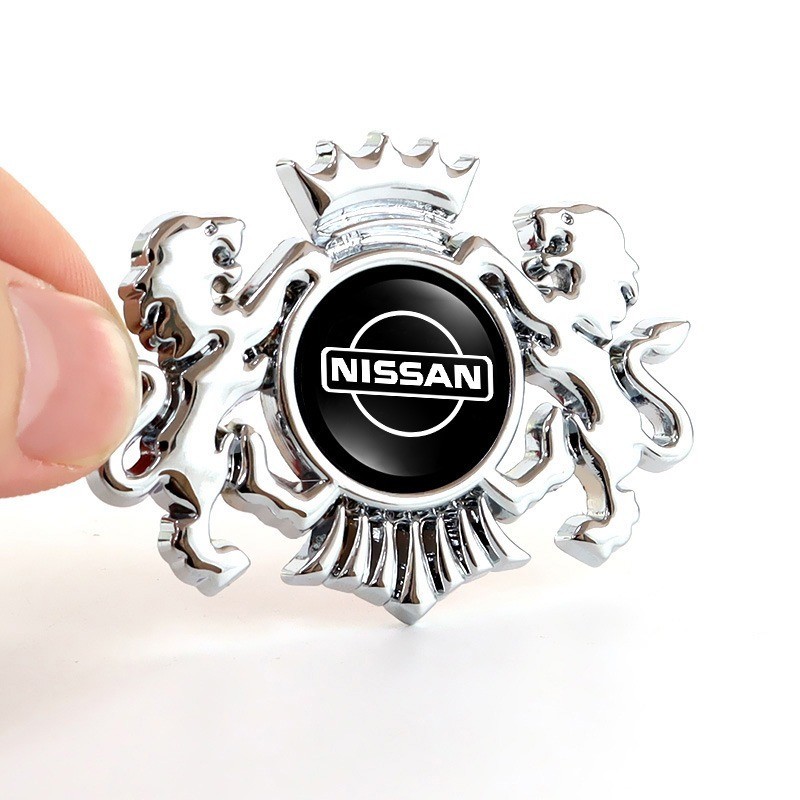 คลังสินค้าไทย หน้าต่างรถรูปสิงโต สติกเกอร์ตกแต่งร่างกาย for Nissan
