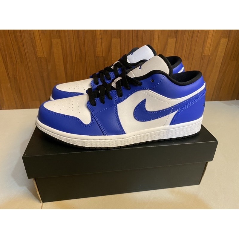 การประมวลผล AIR A/J 1 LOW Game Royal White Blue Small Lightning 553558-124