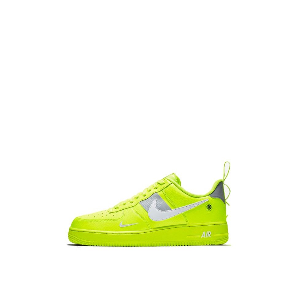 Nike Air Force 1 Low Lv8 Utility "Volt" Sneakers AR1708-700 Like New