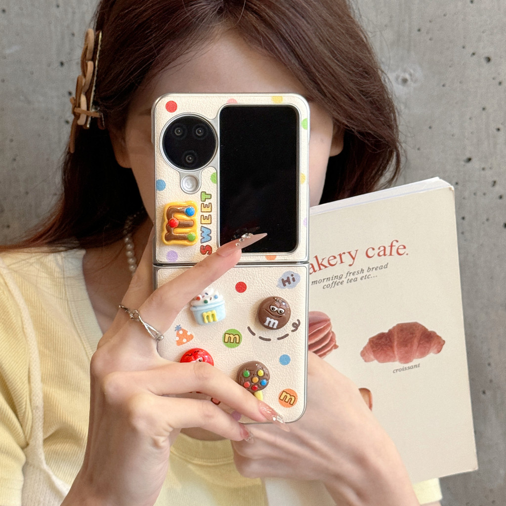Oppo Find N2 flip 5Gแฟชั่นLambskinหนังที่มีสีสันM Beanพร้อมโซ่PCกรณีOPPOค้นหาN3 flip Hardกันกระแทกโทรศัพท์ความคิดสร้างสรรค์กรณีปก