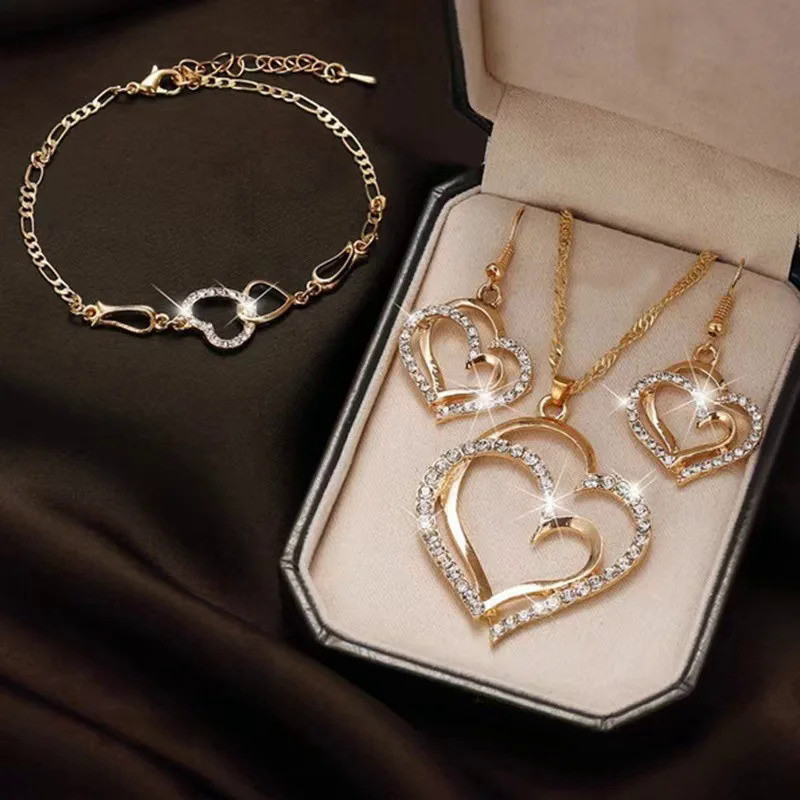 Fashion European and American Heart Shaped Wedding Dinner Wedding Dress Accessories Double Love Earr